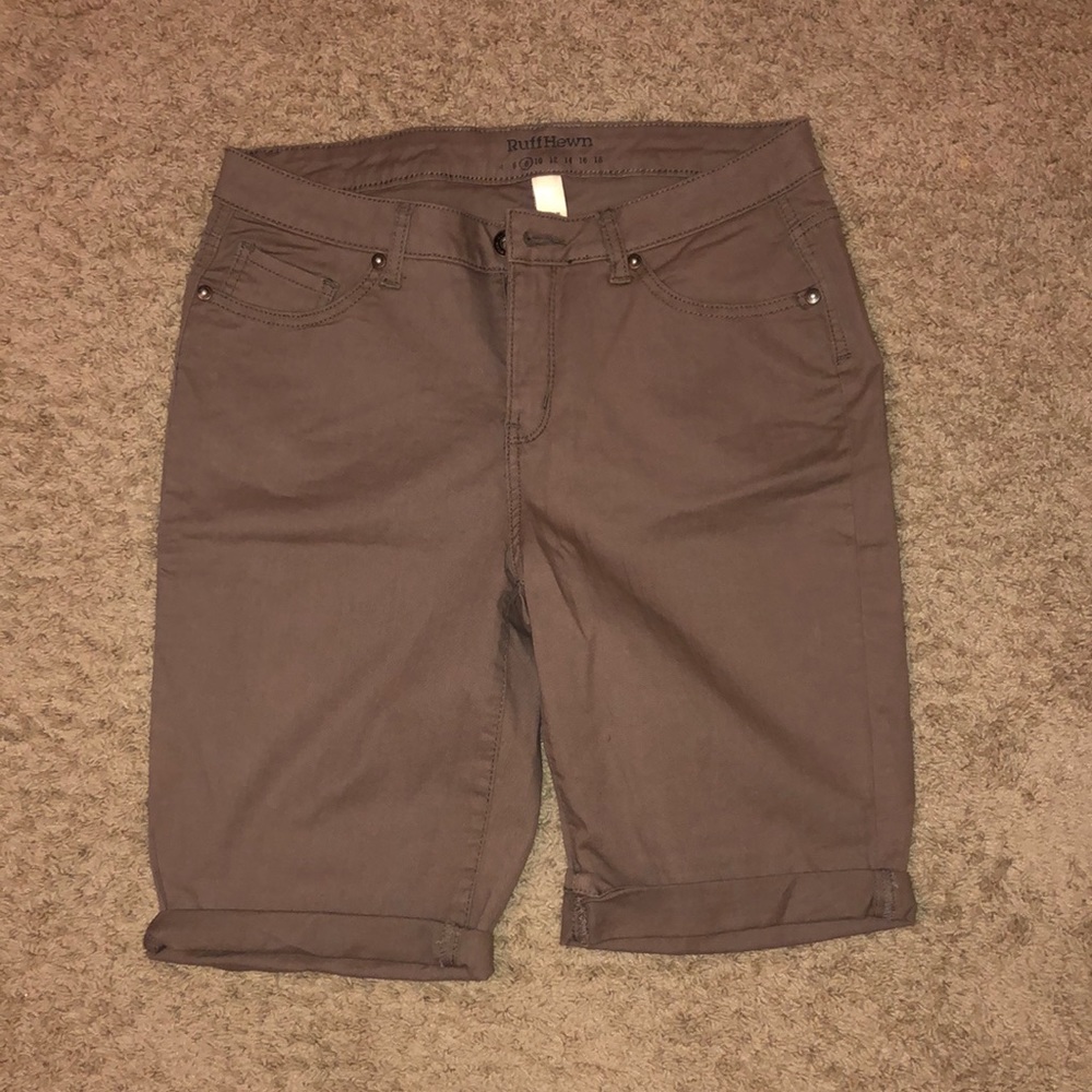 Women's brown khaki bermuda shorts